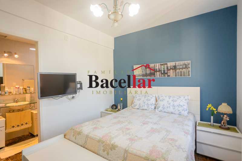 Quarto 2 Suíte 2 - 15