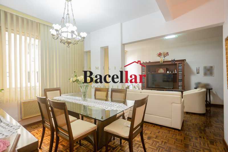 Sala 6 - 6