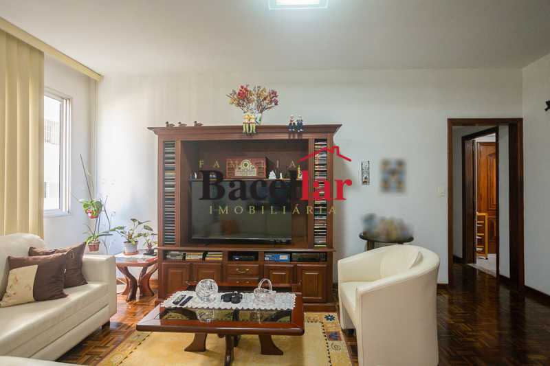 Sala 7 - 4