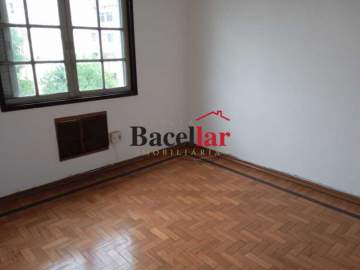 Apartamento à venda Rua Surui,Rio de Janeiro,RJ - R$ 80.000 - TIAP11475