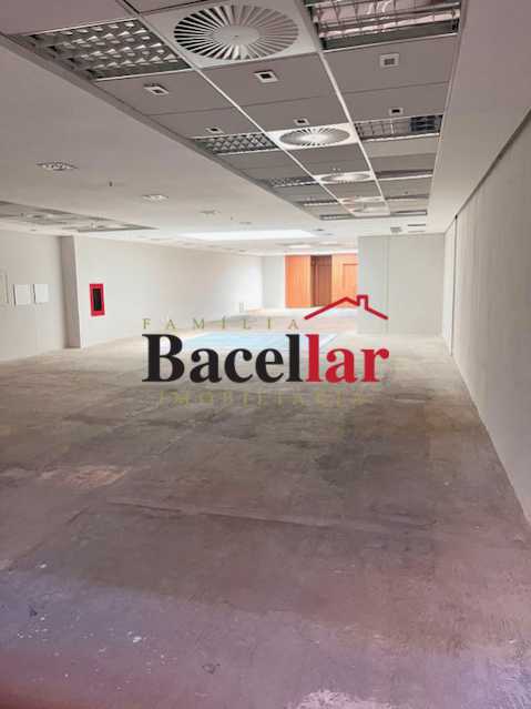 637966c1-7e1e-4cb0-a373-f000a4 - 12