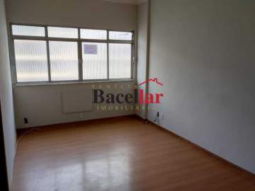 Ótima localização - Apartamento à venda Rua Fábio Luz,Rio de Janeiro,RJ - R$ 290.000 - RIAP21186