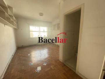 Sala Comercial 28m² à venda Avenida Erasmo Braga,Rio de Janeiro,RJ - R$ 120.000 - TISL00487