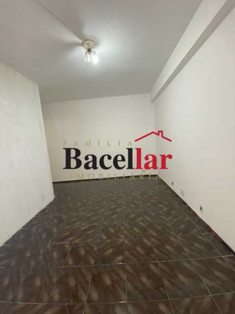 14 QUARTO SUÍTE 1 - 14