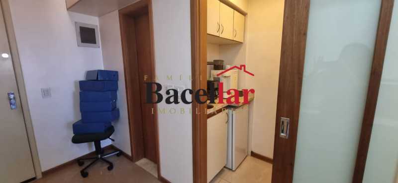 4680dafe-fbe1-4416-88e3-2d4833 - 6