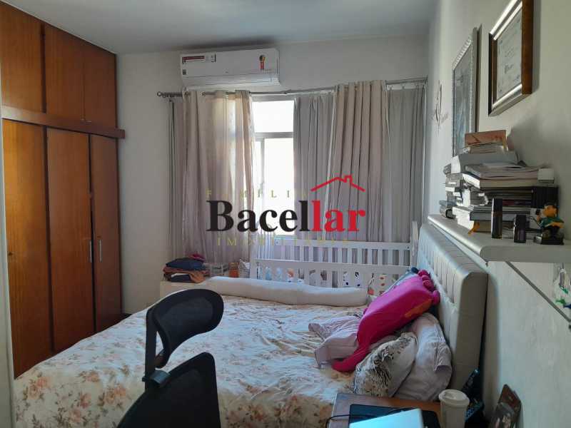 eb582488-cd3d-4530-9015-5e0ab4 - 15