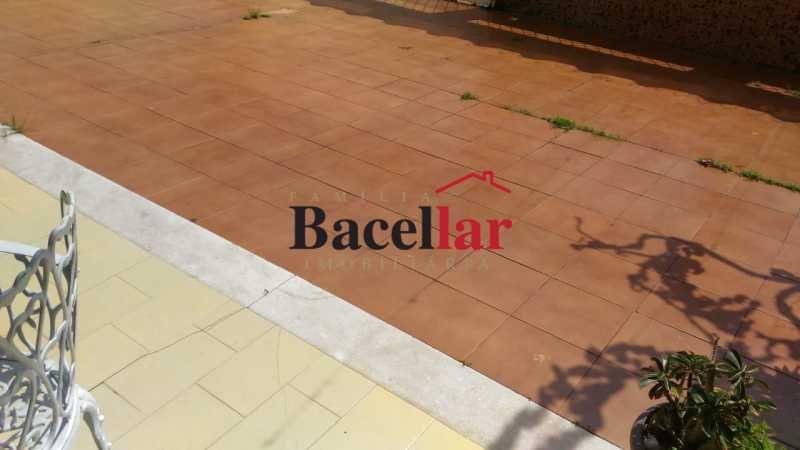 dd667ee2-cb73-46bd-b8b9-add18a - 27