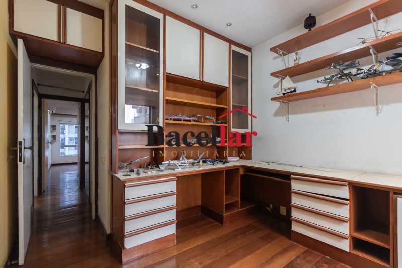6_Quarto 2 - 15