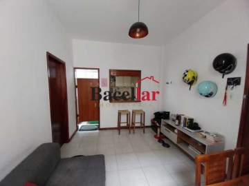 Imperdível - OPORTUNIDADE !!!!!! Qto e sala - carvalho Alvim - TIAP11530