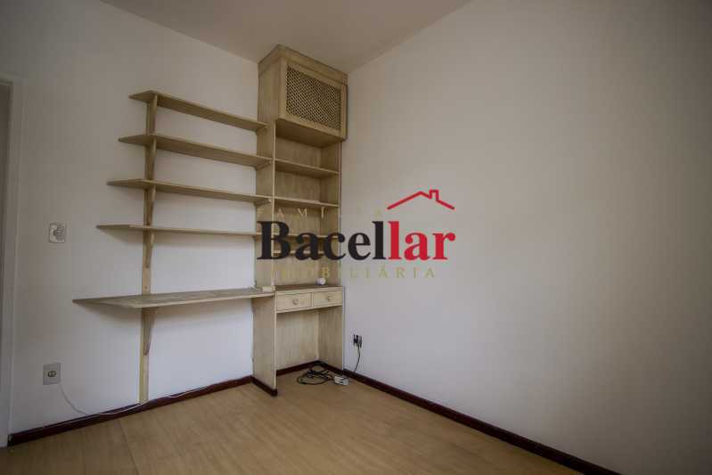 5-597329_quarto_1 - 6