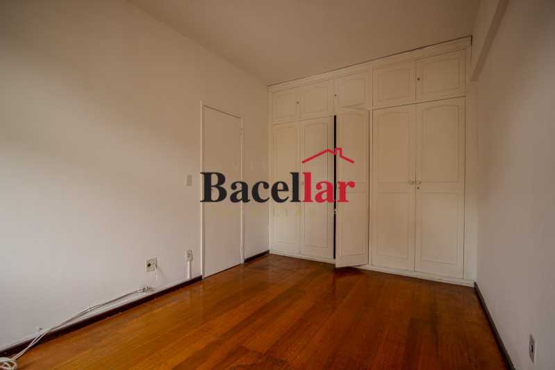 11-597334_quarto_2 - 10