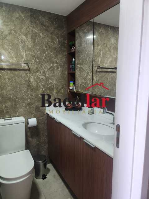 WhatsApp Image 2024-01-06 at 1 - 19