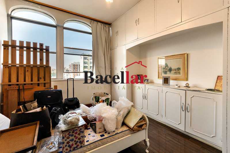 11-818554_quarto_1 - 6