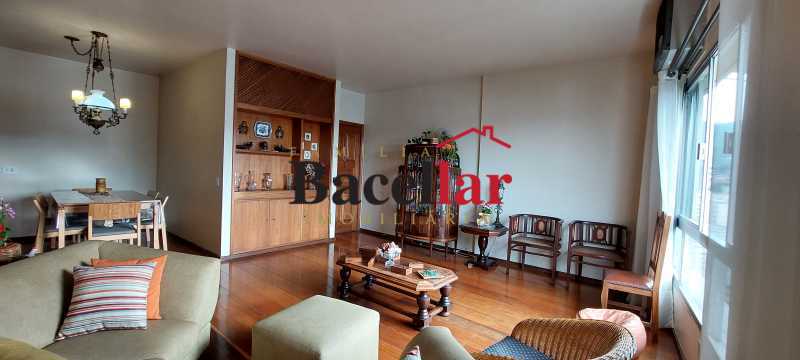 Sala - 1
