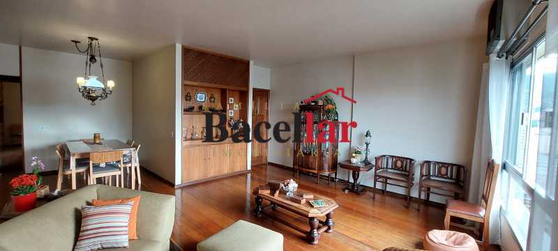 Sala - 7