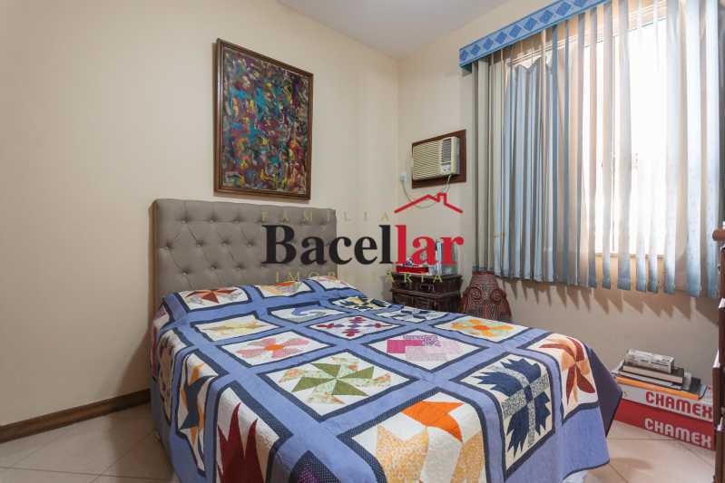 10-647077_quarto_1 - 9