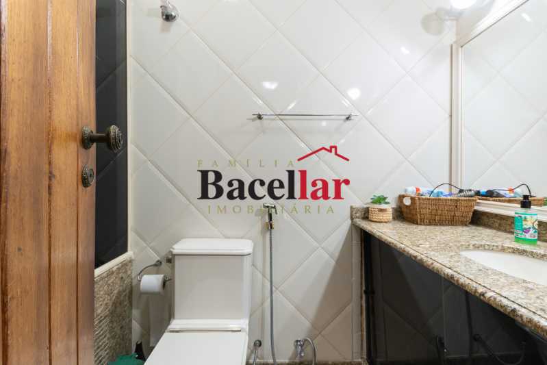 13-647079_banheiro_1 - 24