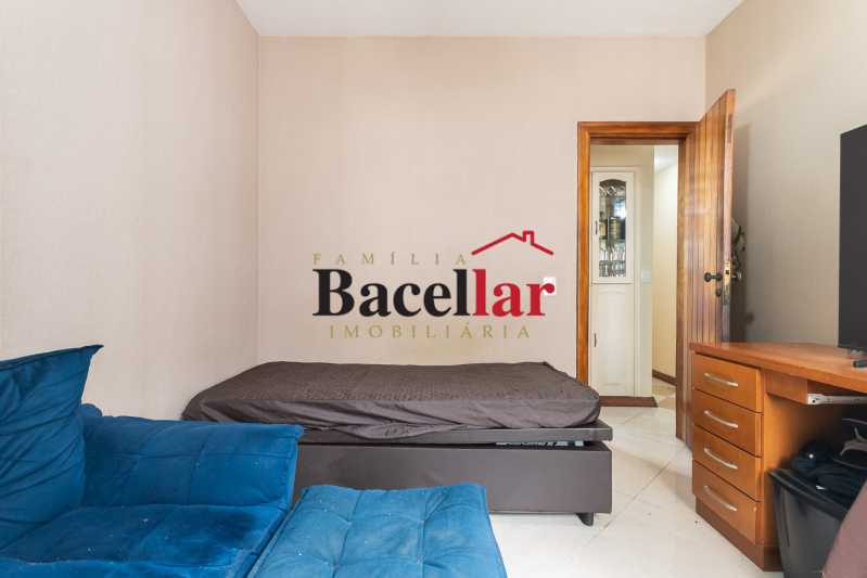 19-647085_quarto_2 - 17