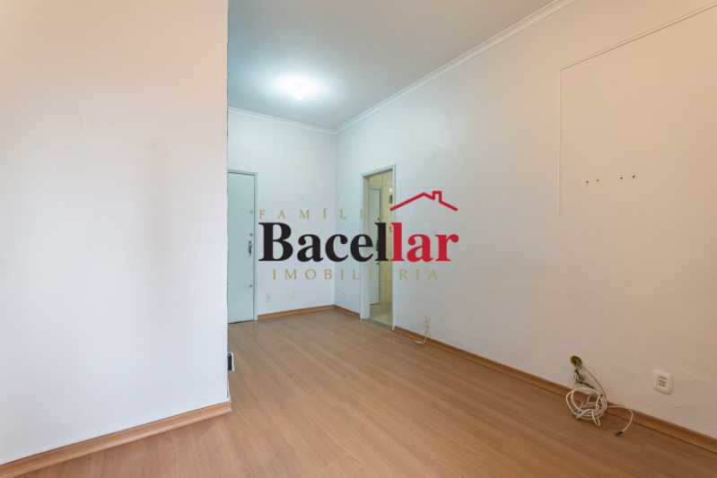 3-779428_sala - 3