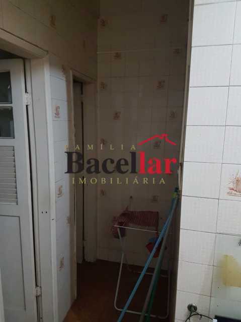 ac811a13-e310-4096-9833-171150 - 17