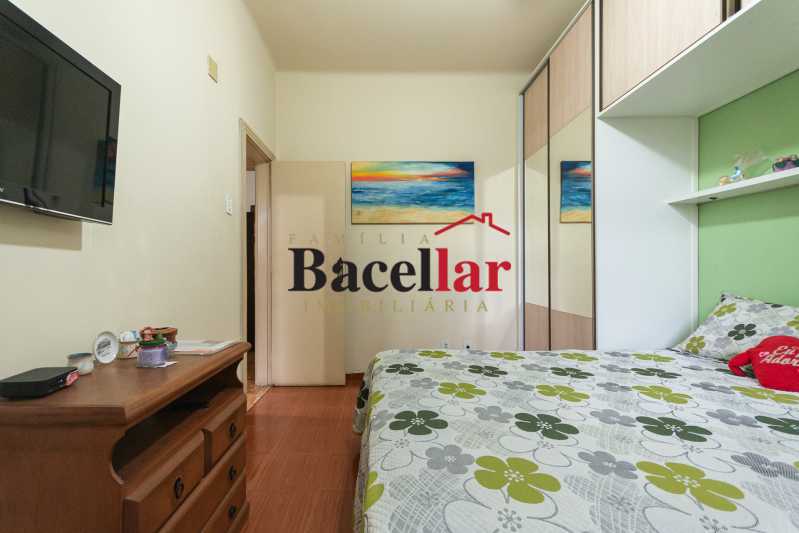 15-736591_quarto_2 - 16