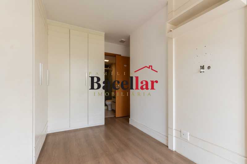 10-727014_quarto_1 - 9