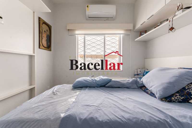 14-627802_quarto_2 - 15