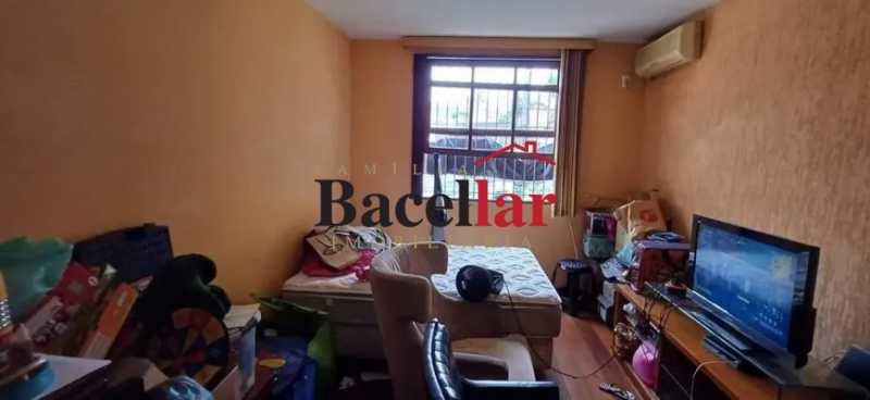 WhatsApp Image 2025-04-26 at 0 - 4