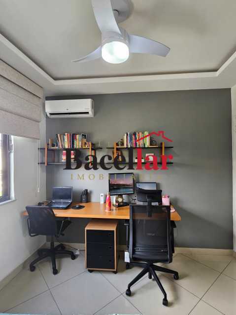 WhatsApp Image 2024-03-01 at 1 - 11