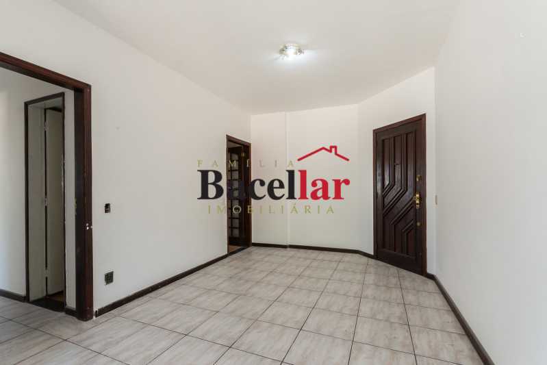 7-787042_sala - 2