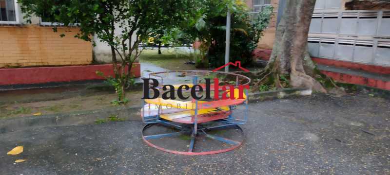 11 parque infantil - 12
