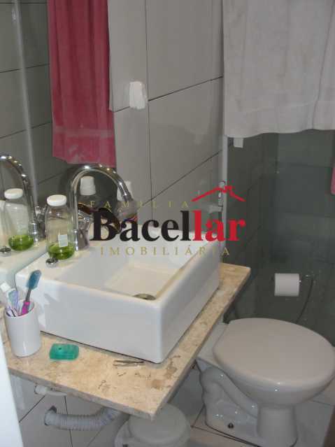 Suite 02 - 6