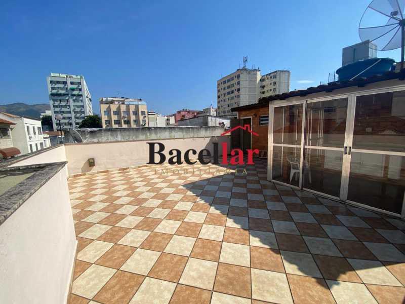 17 TERRAÇO 1. - 16