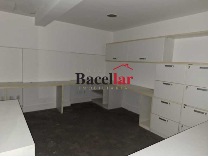 886bed08-aefd-4160-9630-bef1b7 - 14