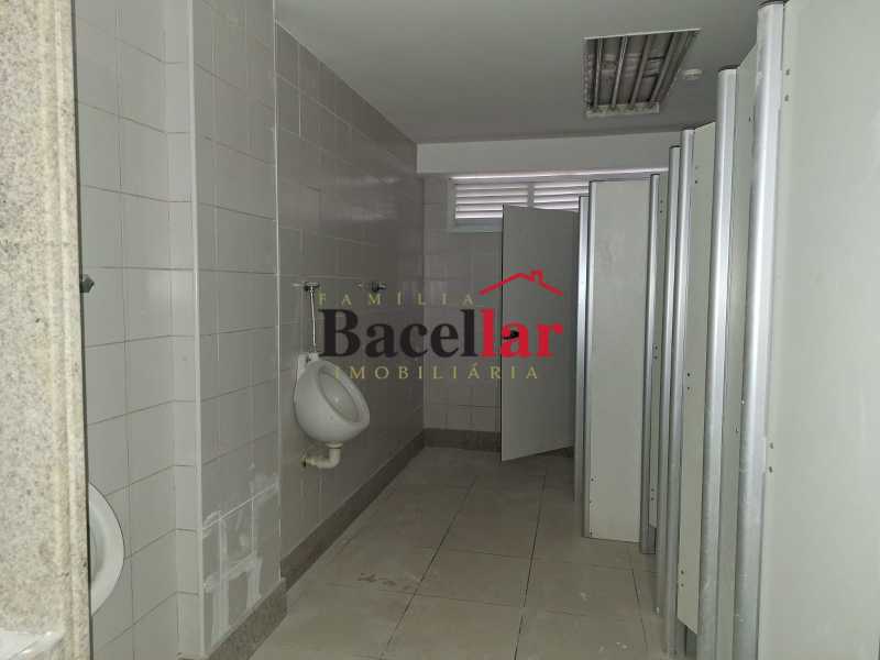 26561833-bd3d-433d-b648-14a8a0 - 25
