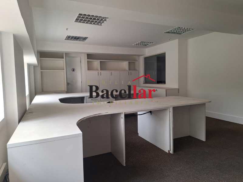 ca3acca0-7707-40d8-abf8-14e2b2 - 23