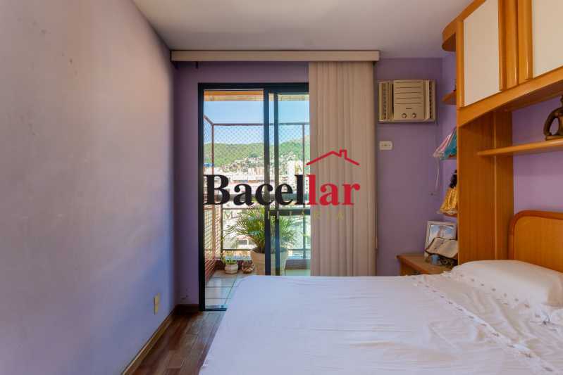 10-884026_quarto_1 - 7