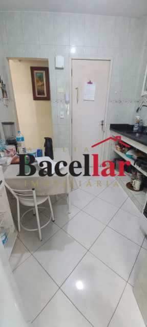 62f9b2db-36c6-4fd4-81ba-fc472e - 3