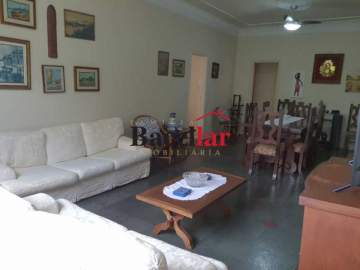 Ótima localização - Excelente Planta - TIAP40868