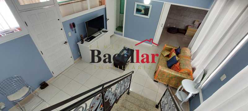 Sala - 19