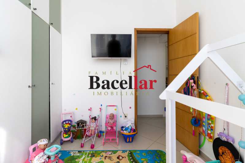15-934748_quarto_2 - 16