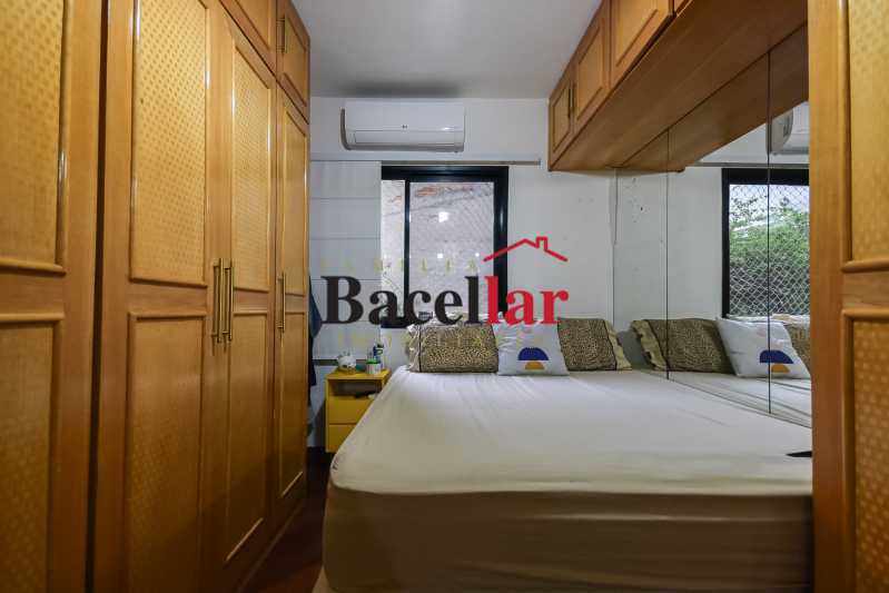 9-Quarto-Suíte - 9