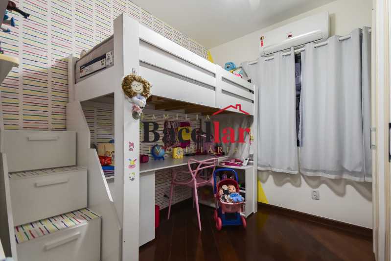 17-Quarto - 17