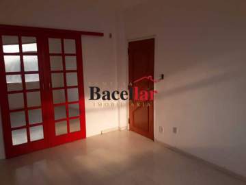 Ótima localização - Apartamento à venda Rua Arquias Cordeiro,Rio de Janeiro,RJ - R$ 235.000 - MEAP30139