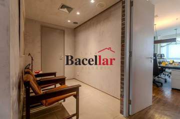 Sala Comercial 72m² à venda Avenida Almirante Júlio de Sá Bierrenbach,Rio de Janeiro,RJ - R$ 700.000 - MESL00026
