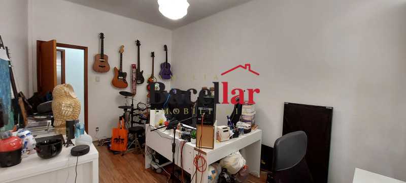Quarto - 14