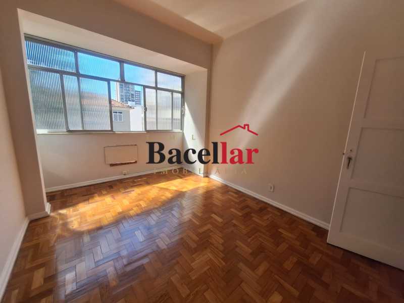 68ee49e7-14ba-4b37-ab87-68fcb3 - 4
