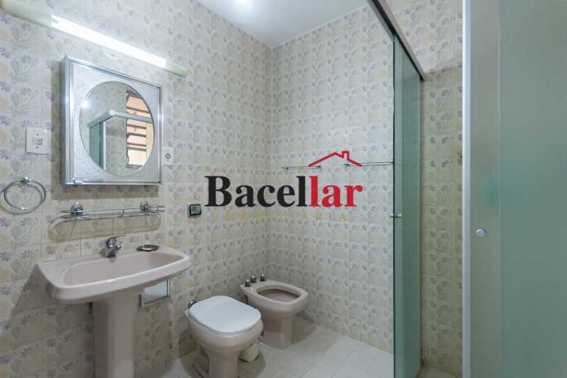 8_Banheiro 1 2 - 20
