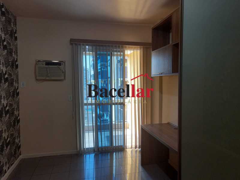 40e9048d-6414-4652-9aba-1da7d2 - 13