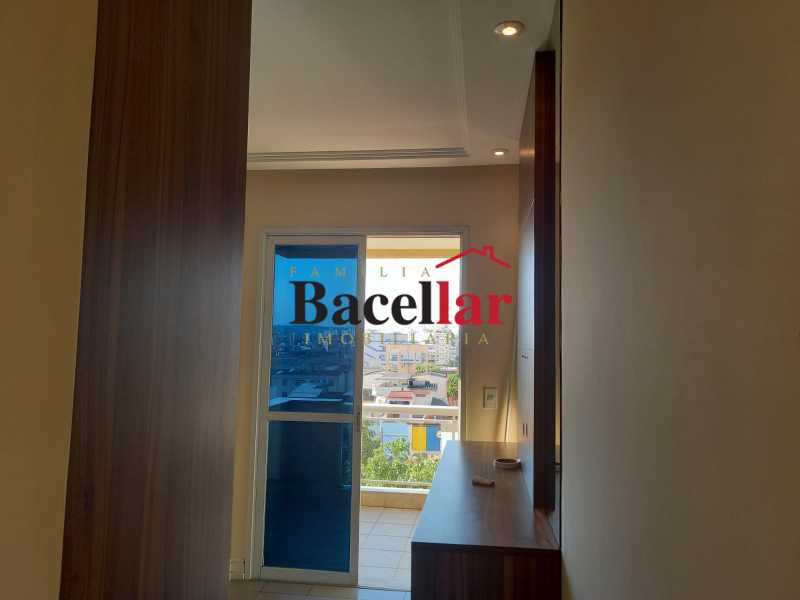 847ee732-7a56-427b-90a7-895ecb - 15